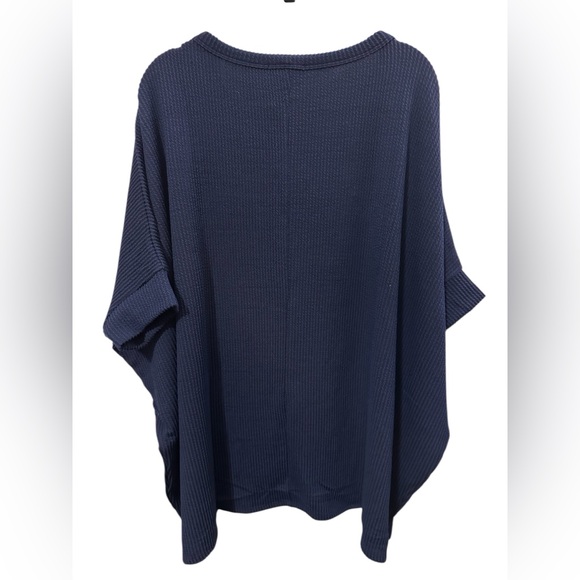 ANDREE BY UNIT Blue Knit Blouse - Picture 2 of 5